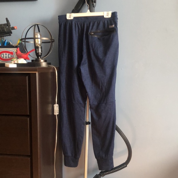 American Eagle joggers - Picture 2 of 3